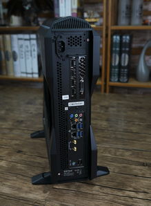 小身材大能量 索泰MEK1電競游戲主機圖賞